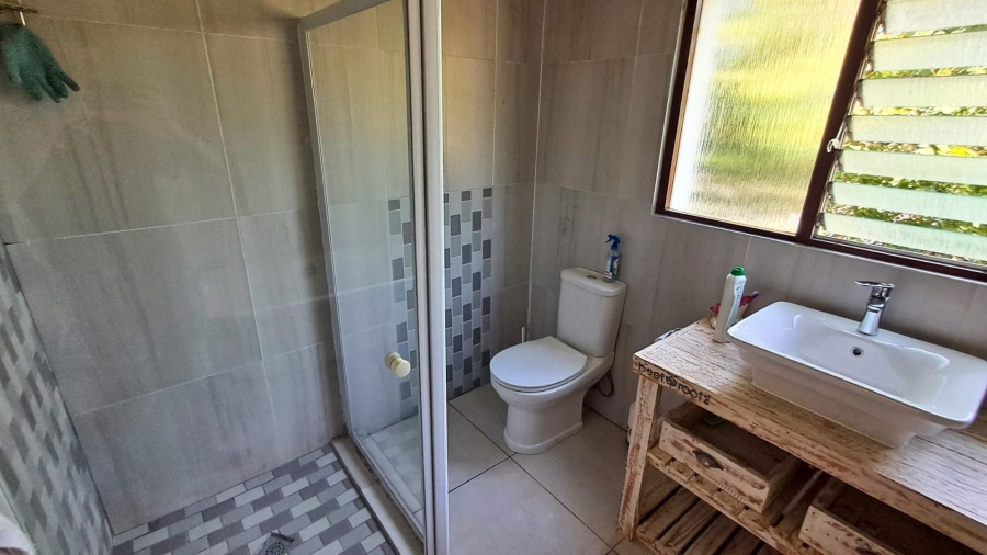 5 Bedroom Property for Sale in Bergsig Western Cape